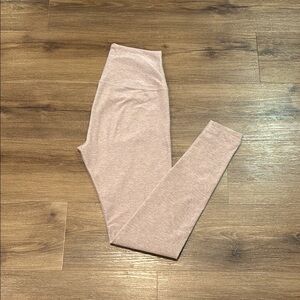 Beyond Yoga Spacedyed Light Pink Leggings. Size M